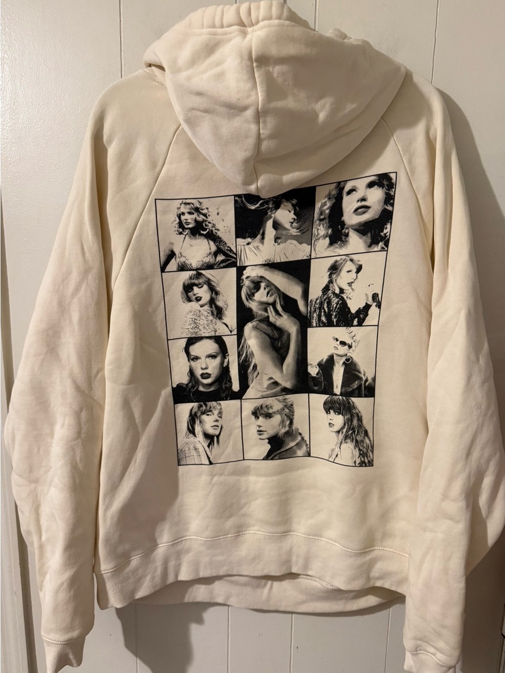 Taylor Swift Official The Eras Tour Sweatshirt Hoodie Adult Size S Unisex Cream